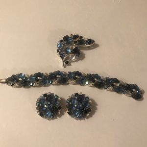 Vintage Lisner Rhinestone Bracelet, Earrings & Pin